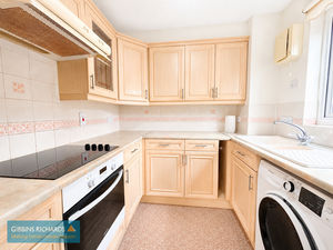 Kitchen- click for photo gallery